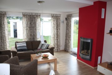 Photos for house 555