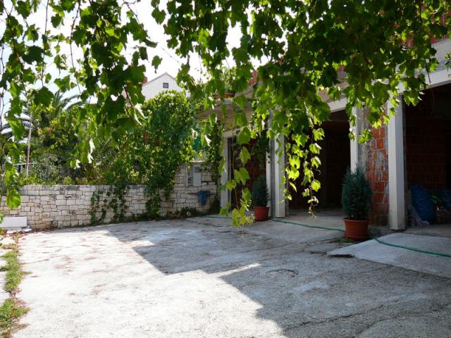 Photos for house 5561