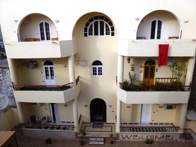 Photos for house 5578