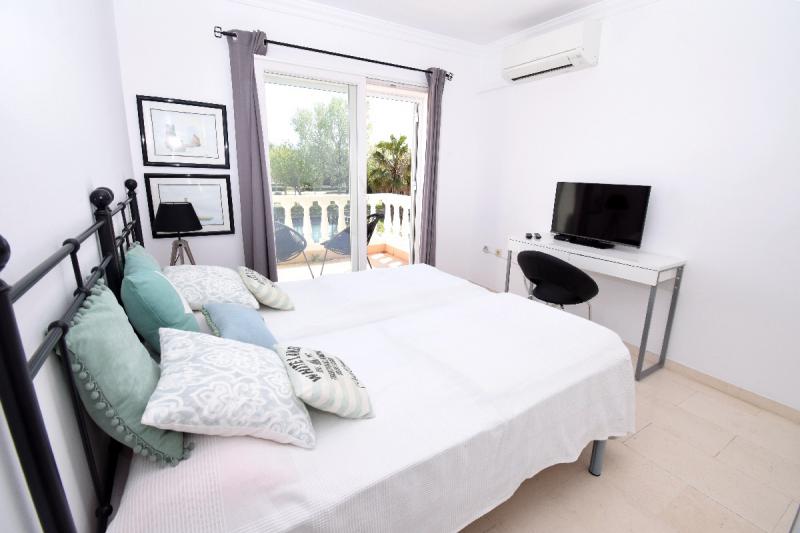 Photos for house 5905