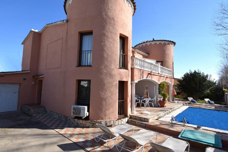 Photos for house 5909