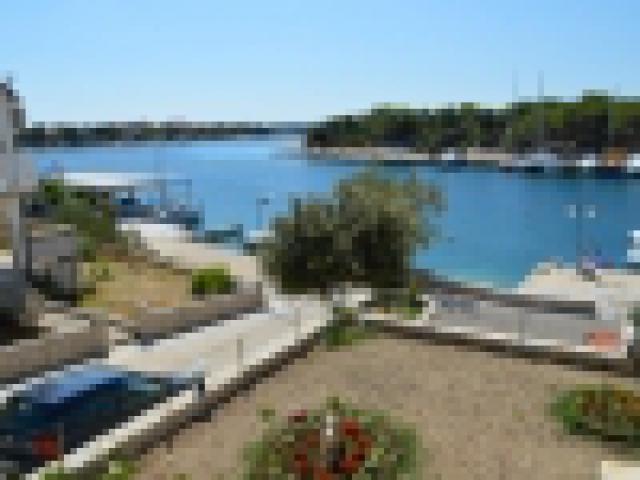 Photos for house 6003