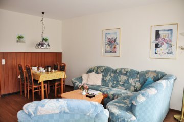 Photos for house 616