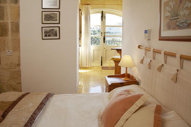 Photos for house 6850