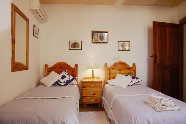 Photos for house 6850