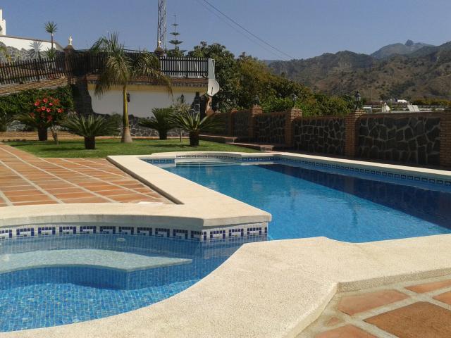 Photos for house 7235