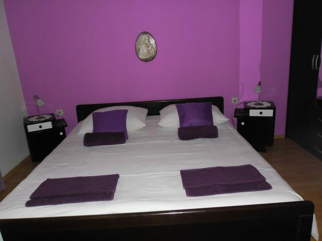 Photos for house 7281