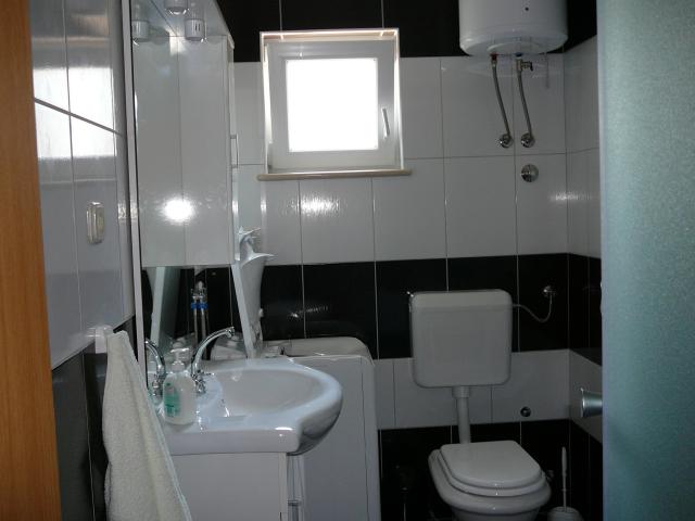 Photos for house 7281