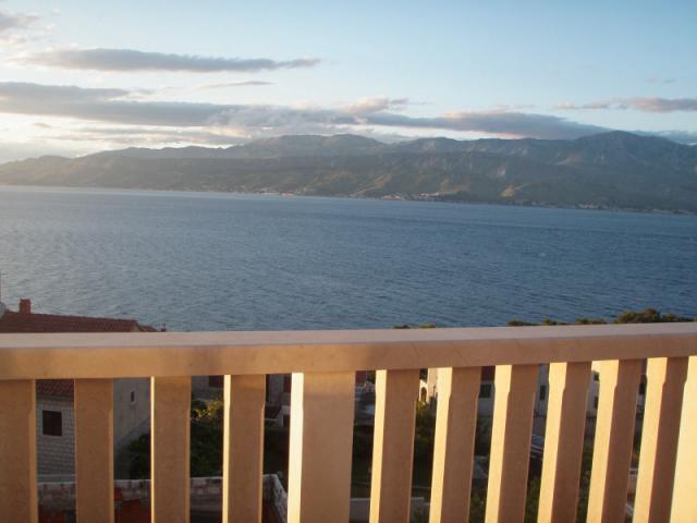 Photos for house 7281