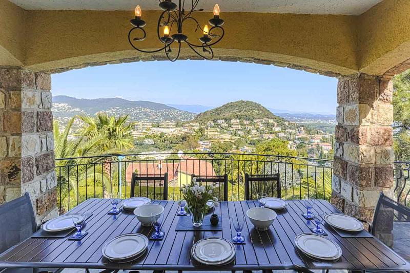 Photos for house 762