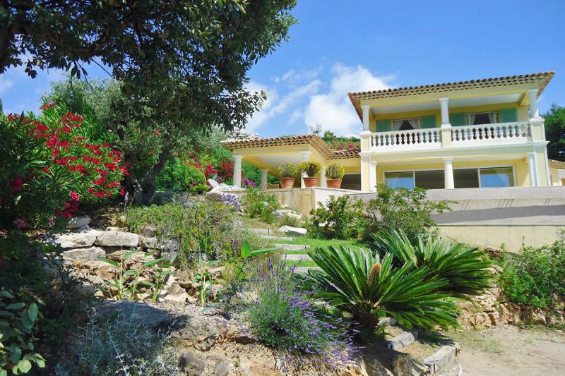 Photos for house 763