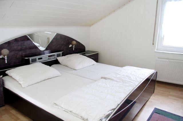 Photos for house 7639