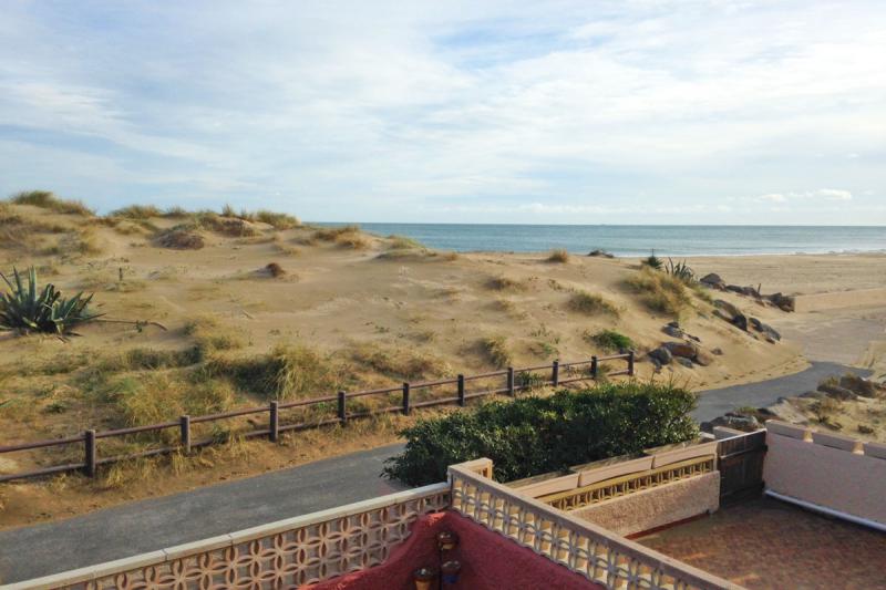 Photos for house 765