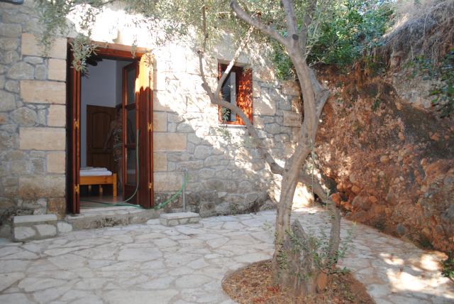 Photos for house 7736