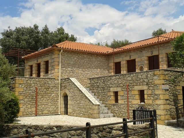 Photos for house 7736