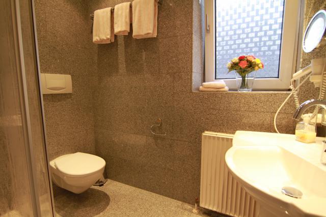 Photos for house 7891