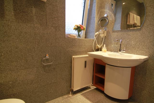 Photos for house 7891