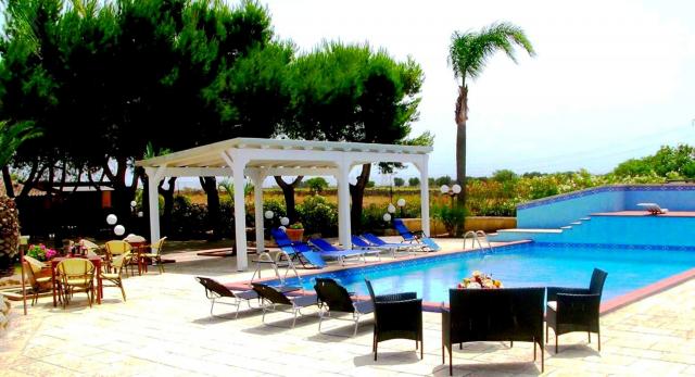 Photos for house 7957