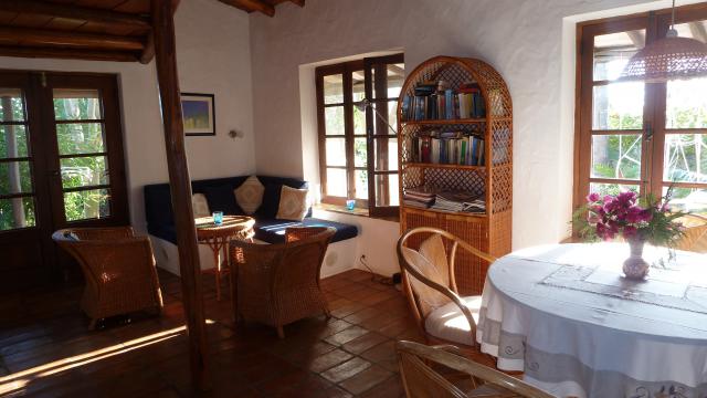 Photos for house 8023