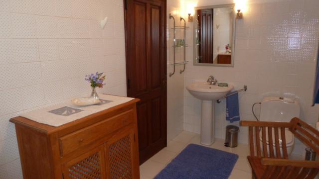 Photos for house 8023