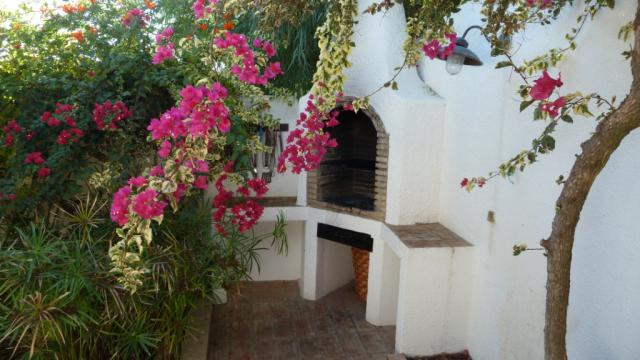 Photos for house 8023