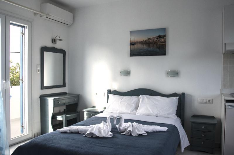 Photos for house 8056