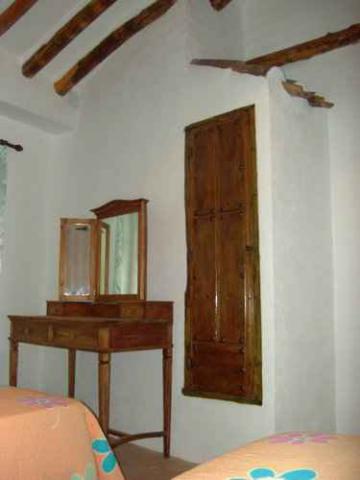 Photos for house 8121