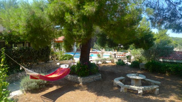 Photos for house 8211