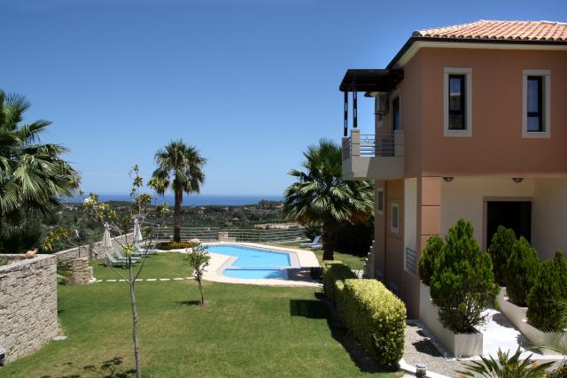 Photos for house 8482