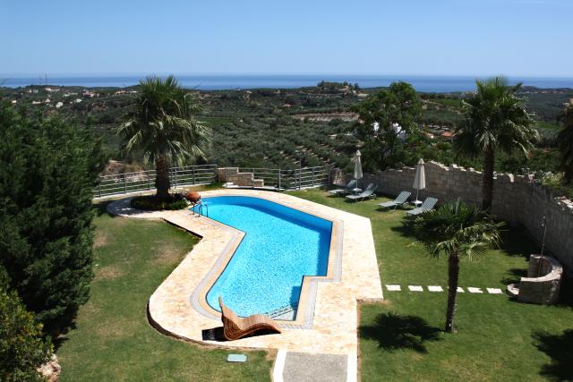 Photos for house 8482