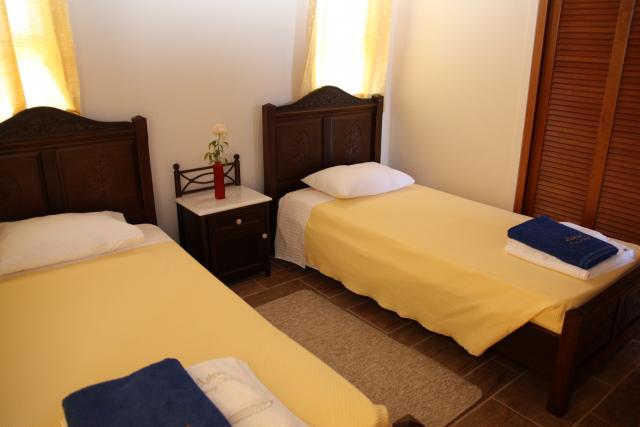 Photos for house 8482