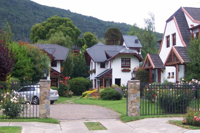 Photos for house 8927