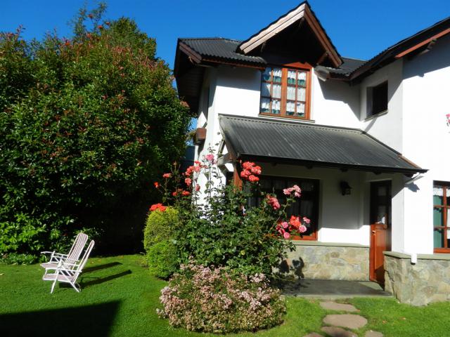 Photos for house 8927