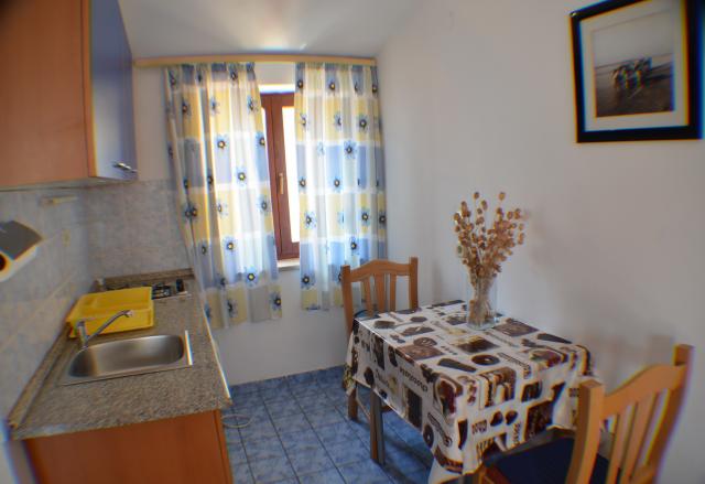 Photos for house 9303