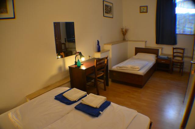 Photos for house 9376