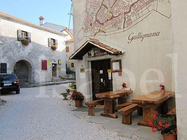 Photos for house 150712