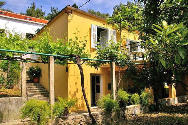 Photos for house 150081