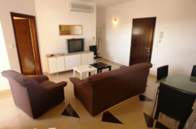 Photos for house 32102