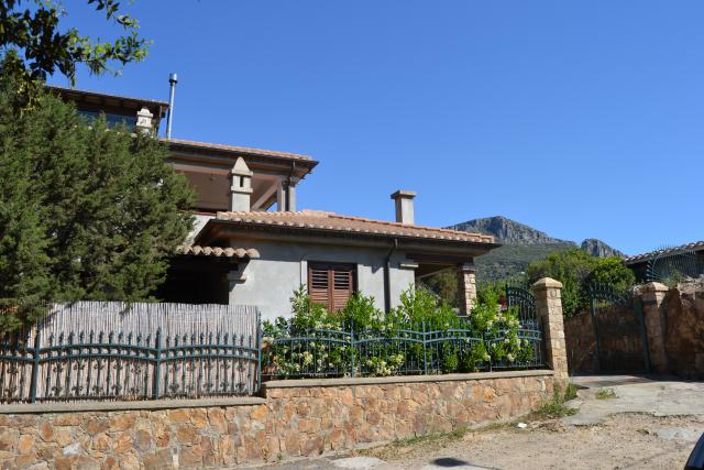 Photos for house 33047