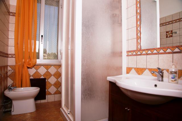 Photos for house 33079