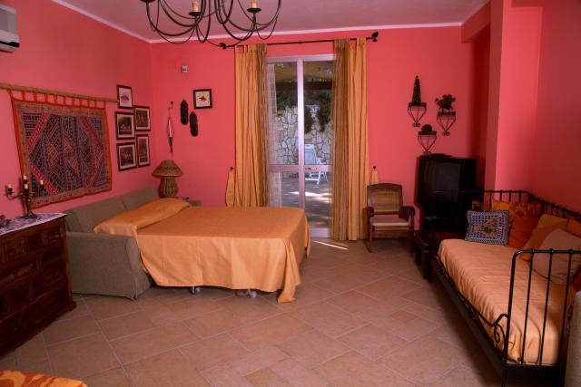 Photos for house 33079