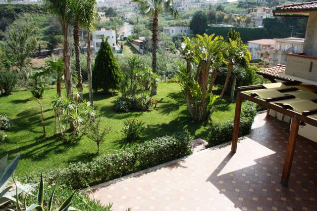 Photos for house 33079