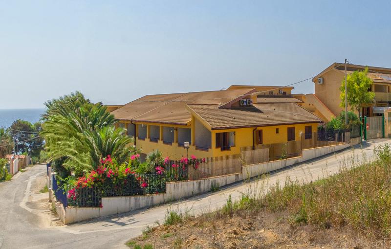 Photos for house 33087