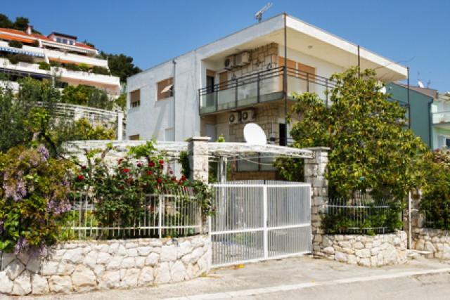 Photos for house 499887