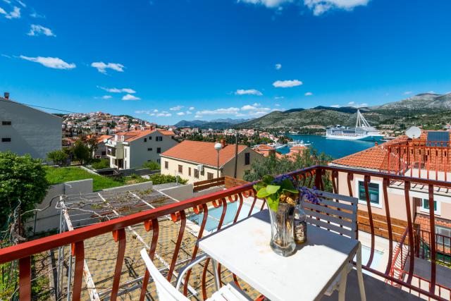 Photos for house 507505