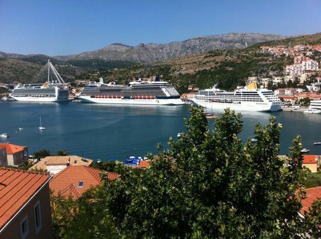 Photos for house 507505