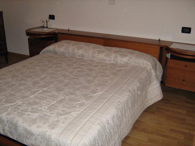 Photos for house 507642