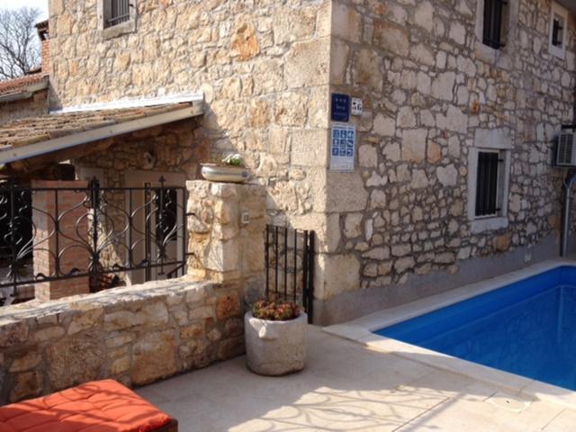 Photos for house 510024