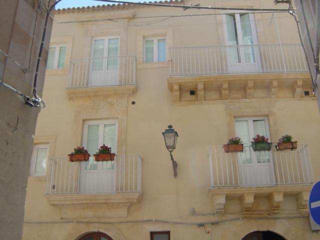 Photos for house 510632