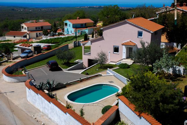 Photos for house 510633